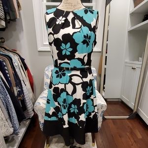 floral Dress size 10 excellent used condition